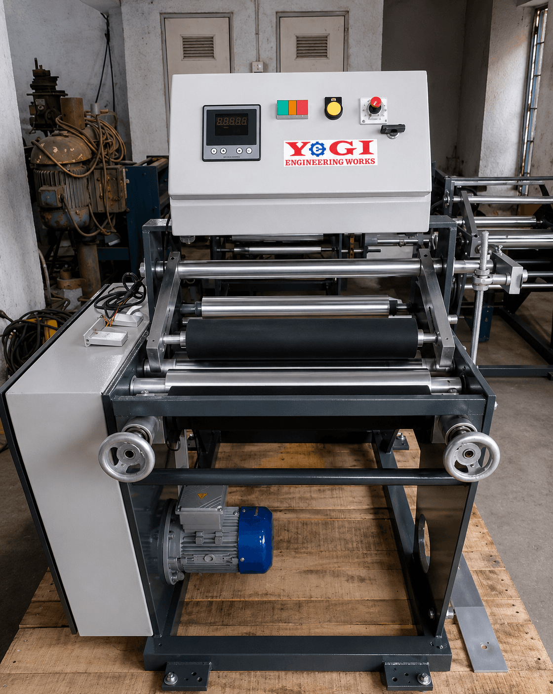 Aluminium Foil Rewinding Machine